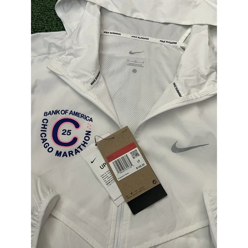 Nike BOA Chicago Marathon 2025 Impossibly Light Jacket White Sz Large HQ4267-100